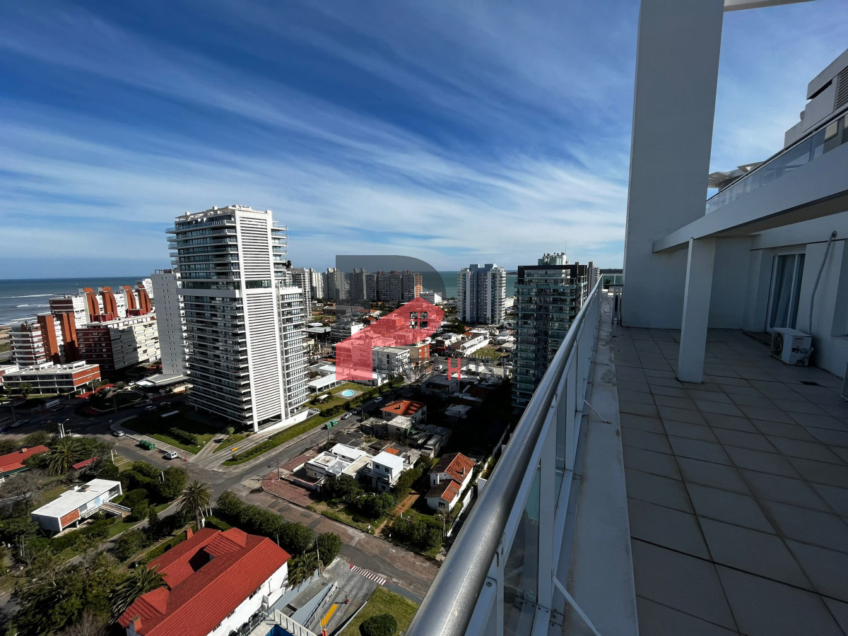 Apartamento ID.57 - Penthouse de 3 suites, Playa Brava