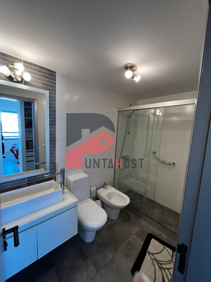 Apartamento ID.58 - En venta apartamento de 2 dormitorios, chiverta Punta del Este 