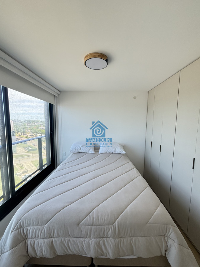 Apartamento ID.979 - En alquiler anual departamento de 2 dormitorios y 1 baño Punta del Este 