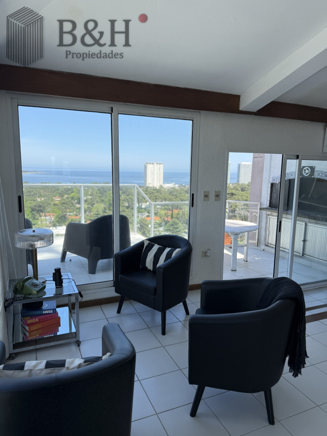 Apartamento ID.6731 - En venta y Alquiler departamento de 3 dormitorios punta del Este 