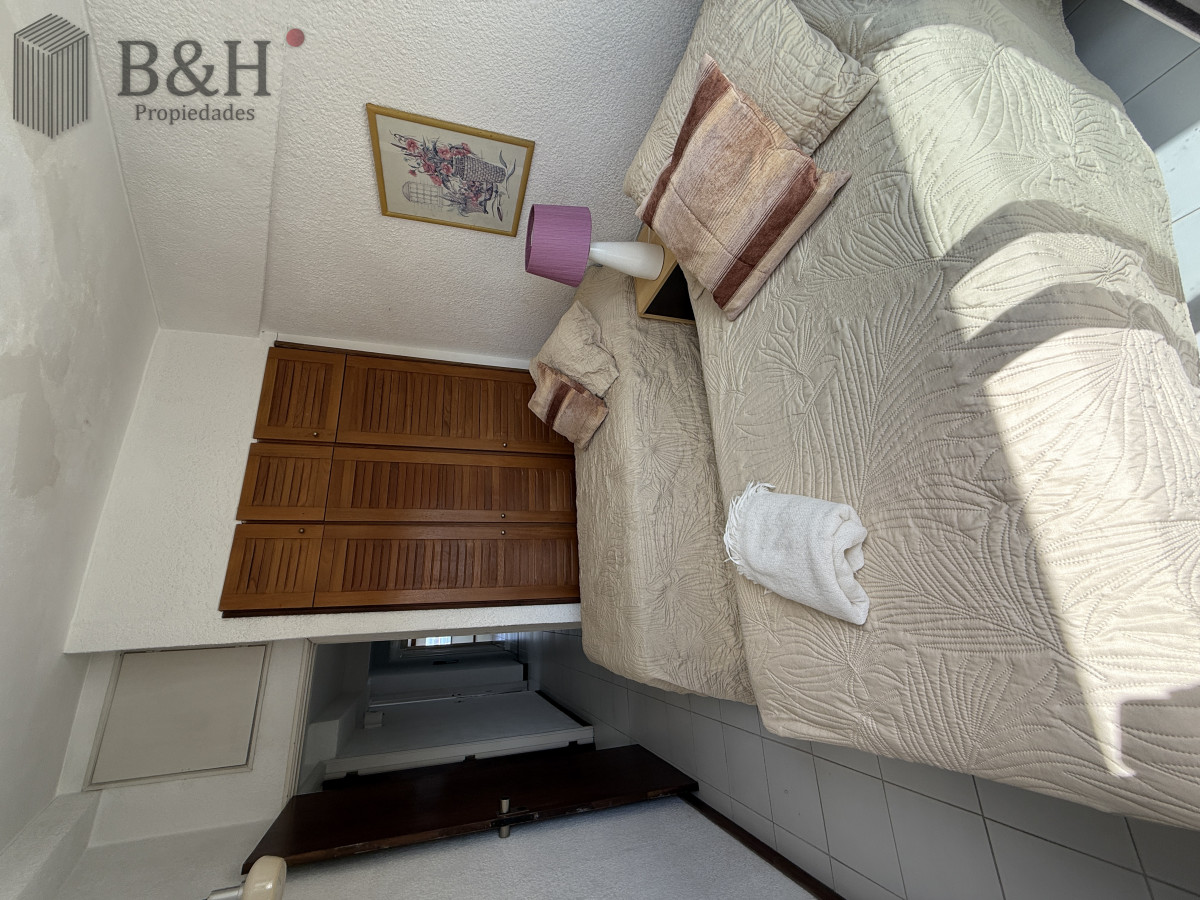 Apartamento ID.6731 - En venta y Alquiler departamento de 3 dormitorios punta del Este 