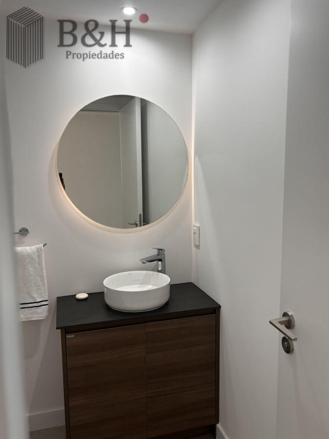 Apartamento ID.5424 - En venta departamento de 3 dormitorios Playa Mansa 