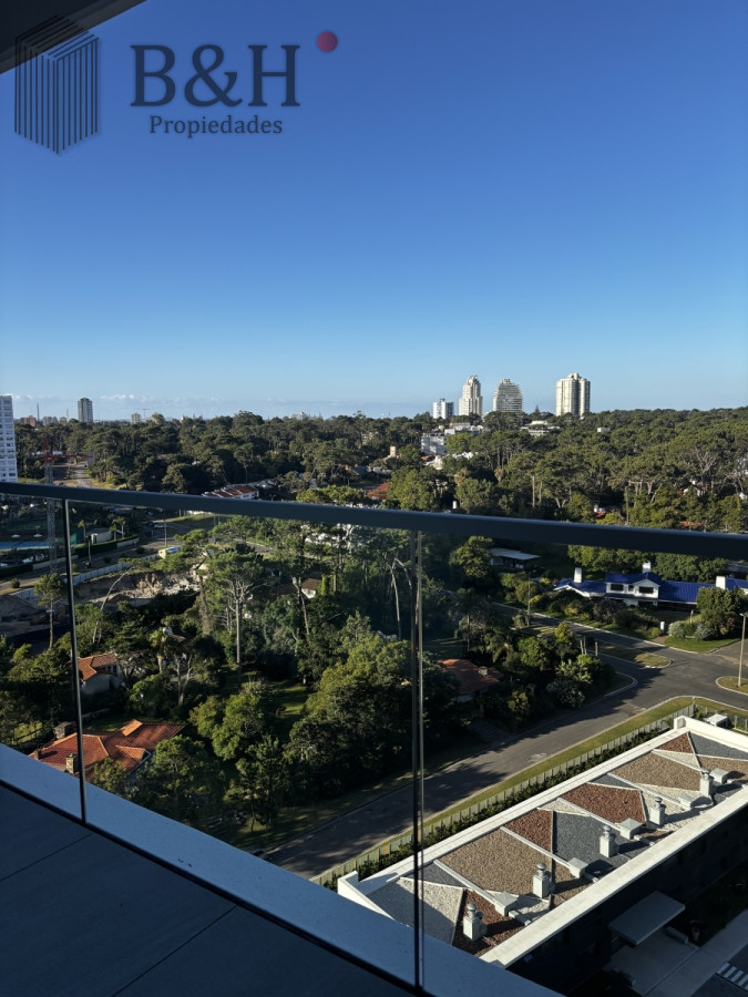 Apartamento ID.5424 - En venta departamento de 3 dormitorios Playa Mansa 