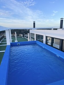 En venta y alquiler apartamento de 1 dormitorio con cochera, Roosevelt Punta del Este