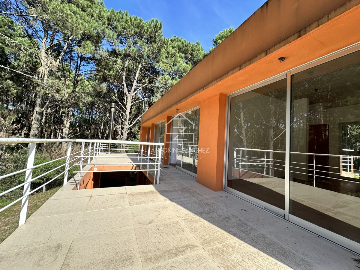 Casa ID.657 - Casa en alquiler en Club Del Lago