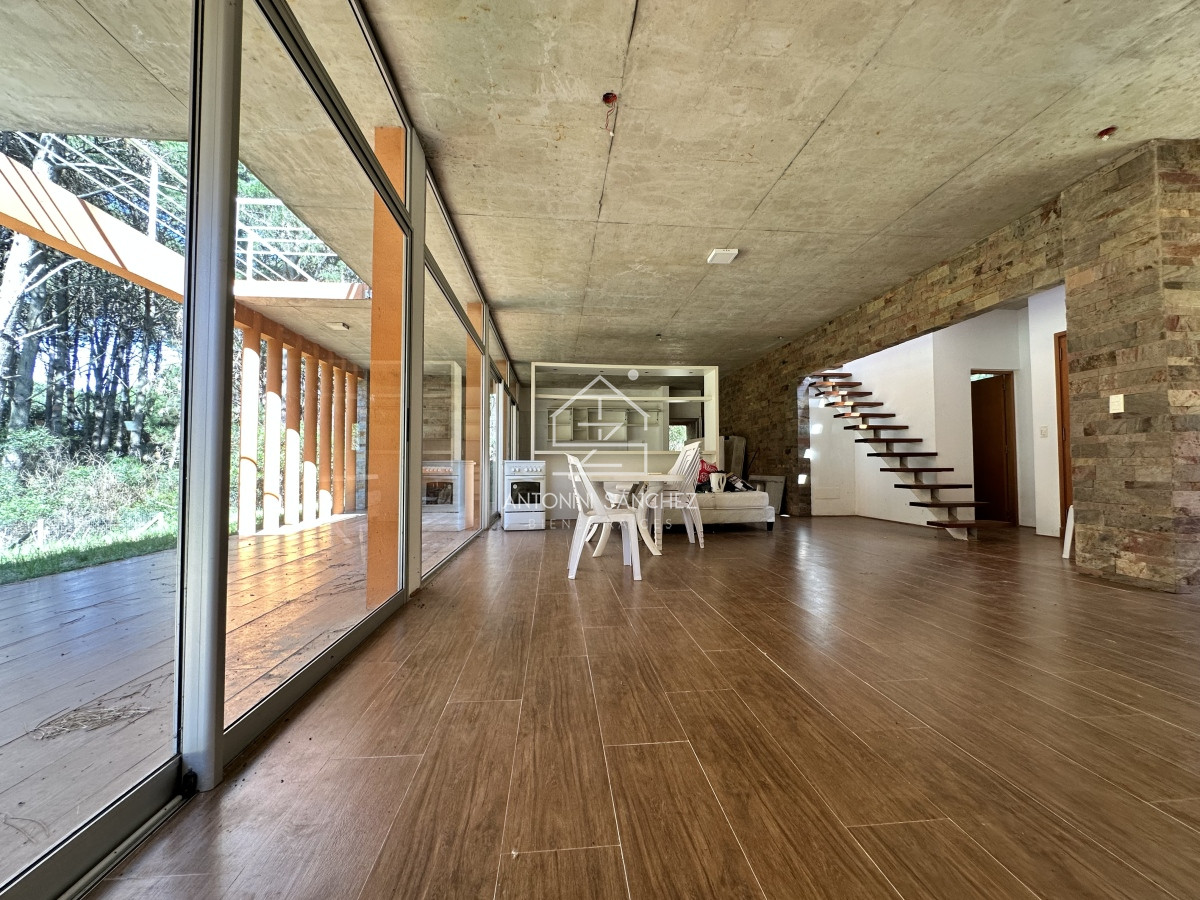Casa ID.657 - Casa en alquiler en Club Del Lago