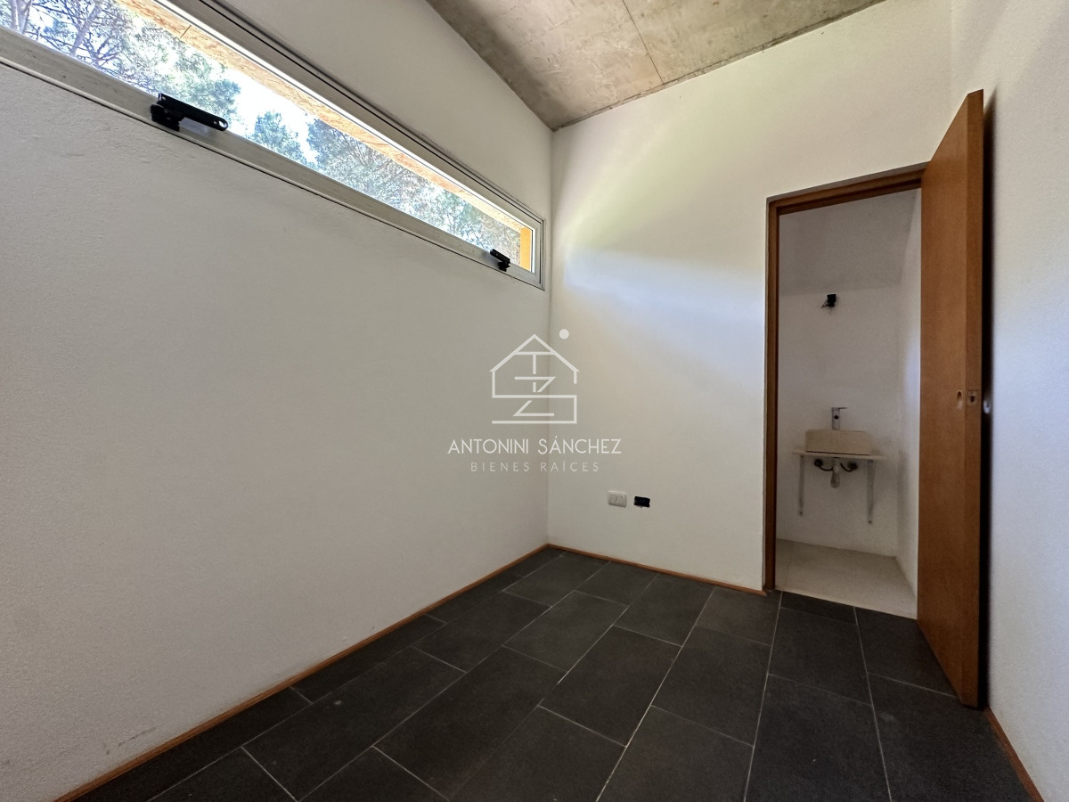 Casa ID.657 - Casa en alquiler en Club Del Lago