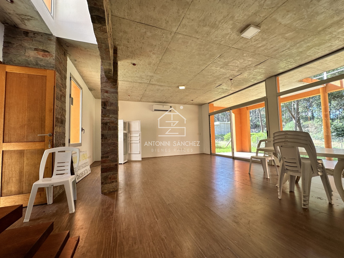 Casa ID.657 - Casa en alquiler en Club Del Lago