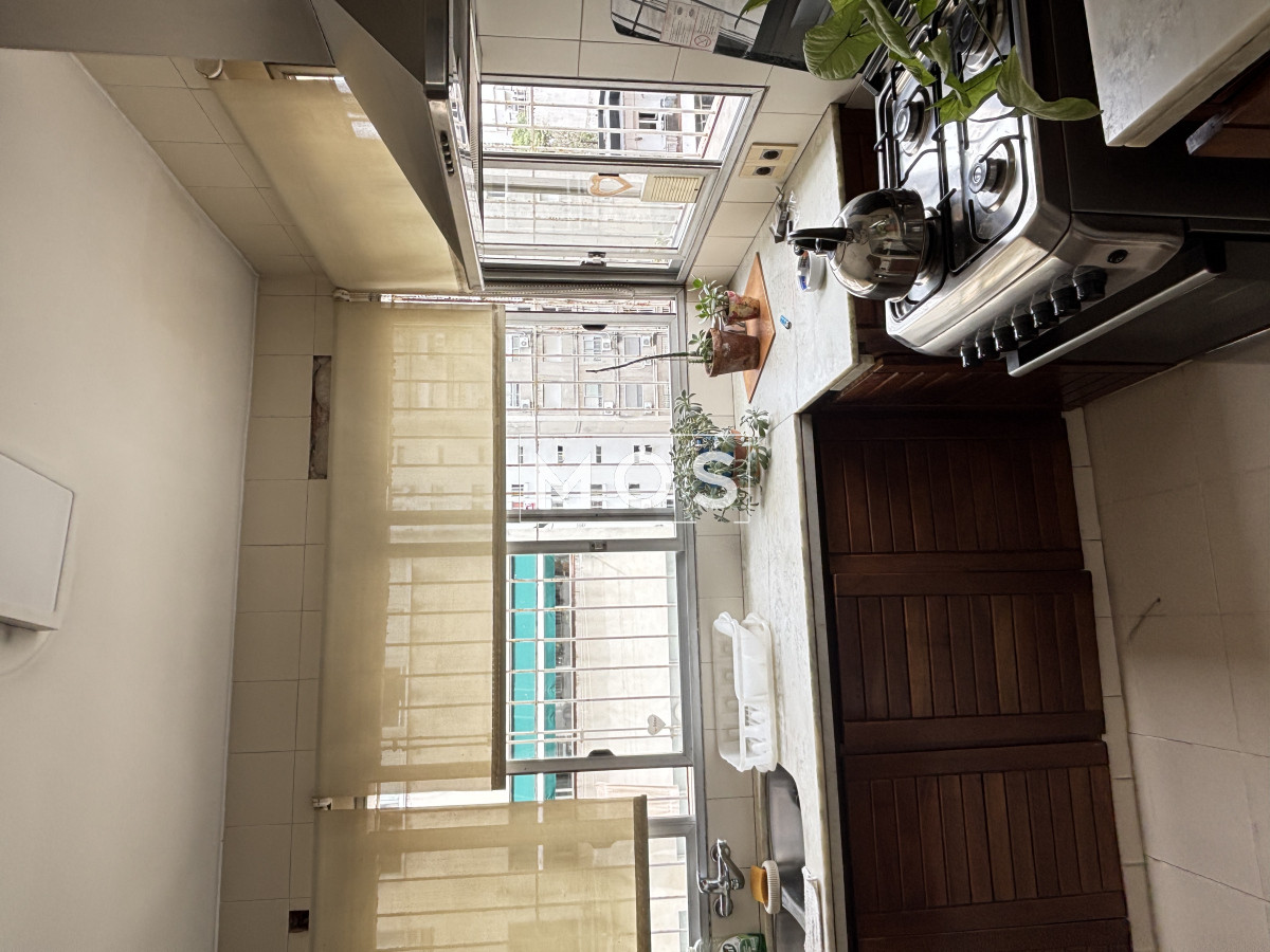 Apartamento ID.2756 - En venta departamento en Punta Carretas sobre la Rambla 