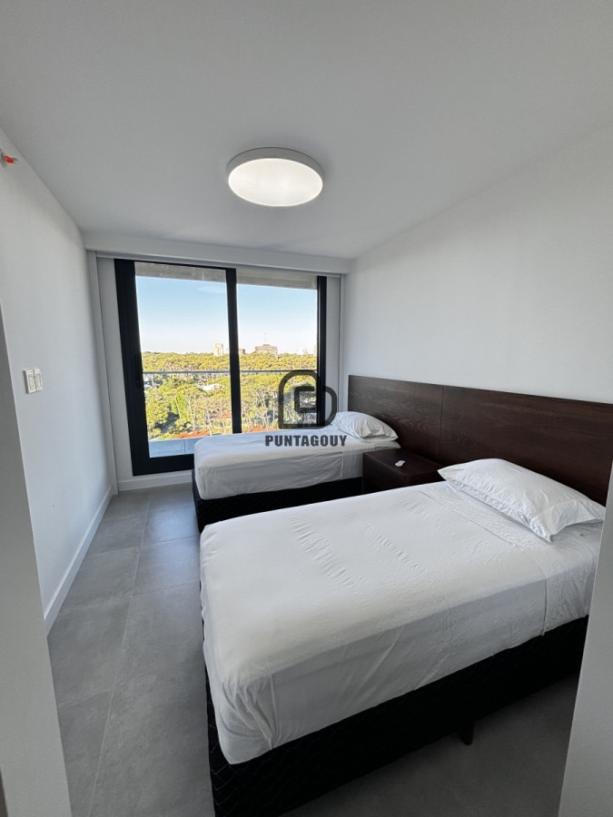 Apartamento ID.1802 - Venta 3 dormitorios en frente al mar