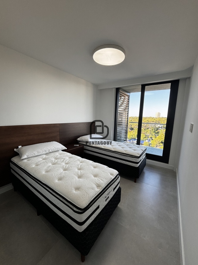 Apartamento ID.1802 - Venta 3 dormitorios en frente al mar