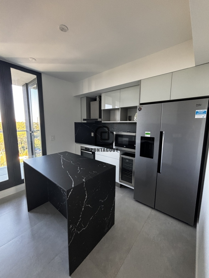 Apartamento ID.1802 - Venta 3 dormitorios en frente al mar