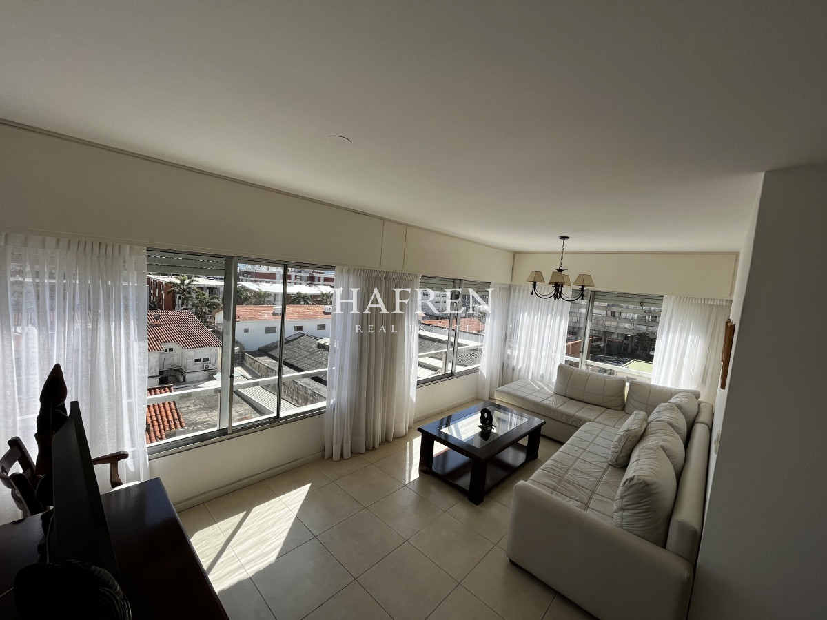 Apartamento ID.179 - En venta y alquiler apartamento de 2 dormitorios Península Punta del Este 