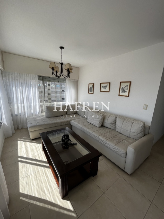 Apartamento ID.179 - En venta y alquiler apartamento de 2 dormitorios Península Punta del Este 
