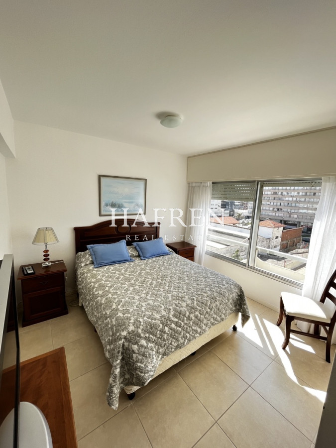 Apartamento ID.179 - En venta y alquiler apartamento de 2 dormitorios Península Punta del Este 