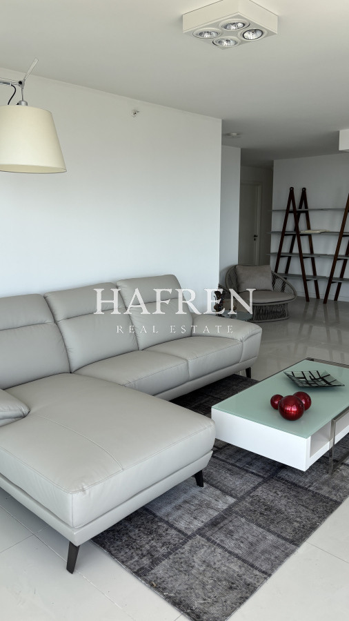 Apartamento ID.109 - En alquiler departamento de 3 suite con vista al mar 