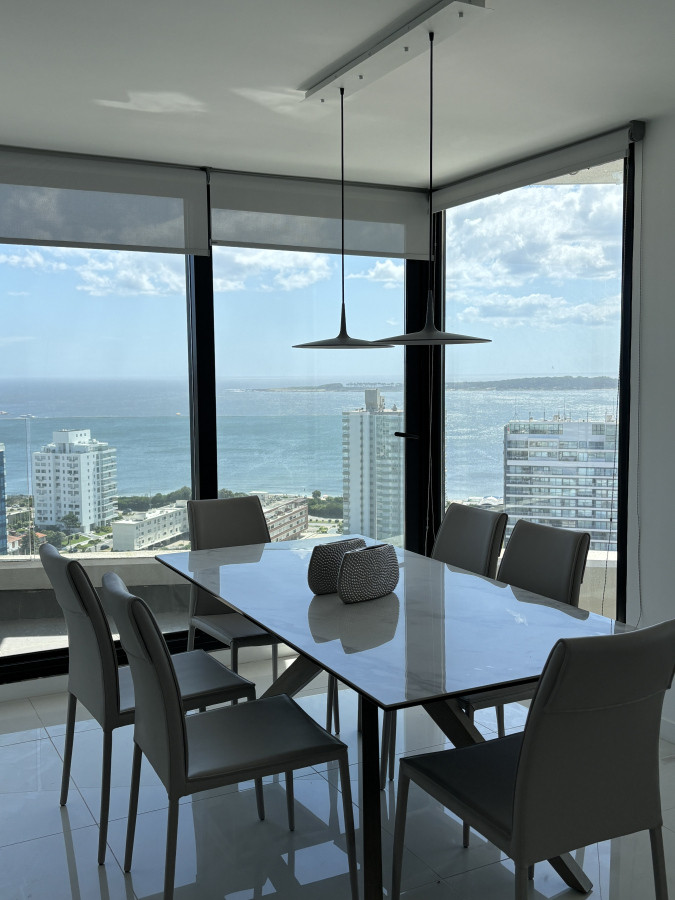 En alquiler departamento de 3 suite con vista al mar 