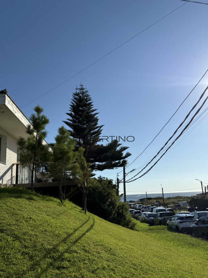 Venta con renta casa de 5 dormitorios Solanas — foto 2