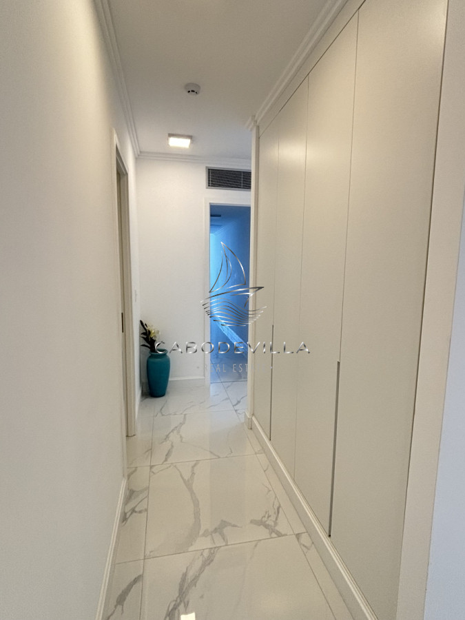 Apartamento ID.650 - En venta y alquiler anual departamento de 3 suites primera linea
