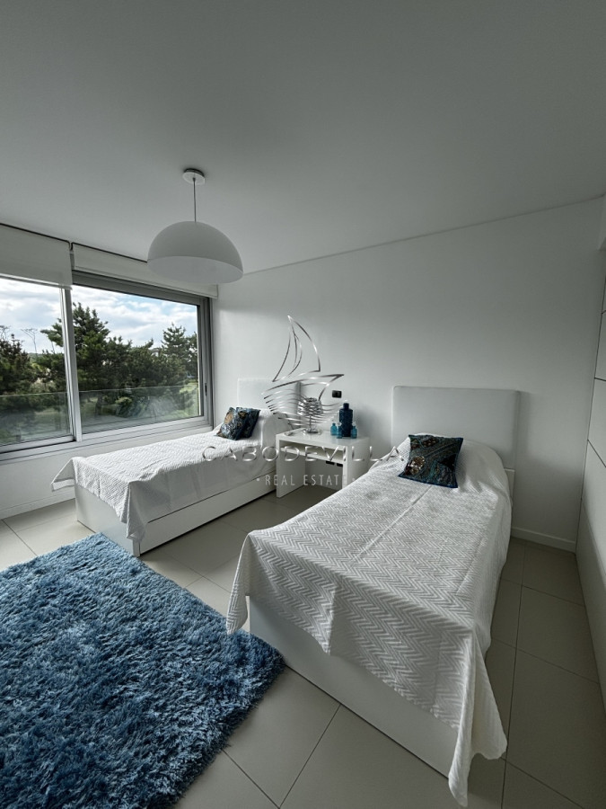 Apartamento ID.520 - En venta exclusiva unidad en Playa Brava