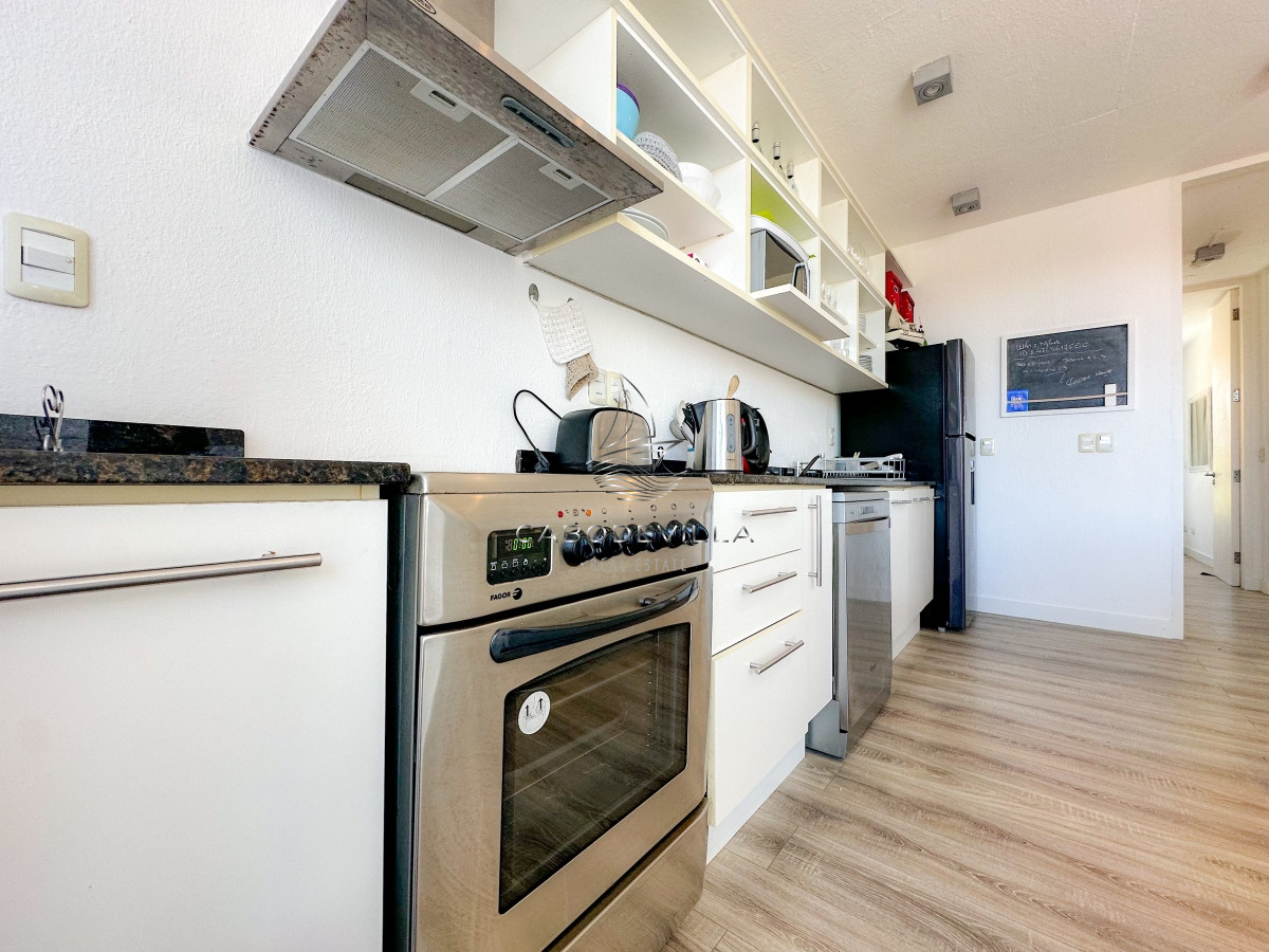 Apartamento ID.607 - Duplex en venta, con parrillero y vista al mar en Manantiales