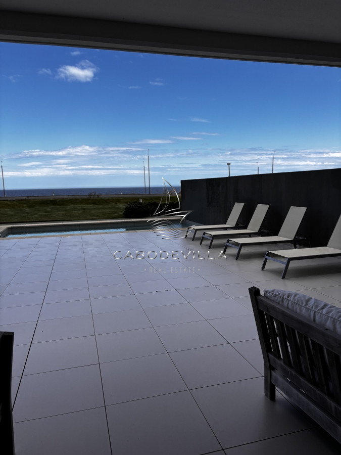 Apartamento ID.520 - En venta exclusiva unidad en Playa Brava