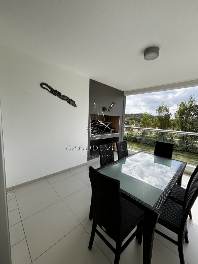 Apartamento ID.520 - En venta exclusiva unidad en Playa Brava