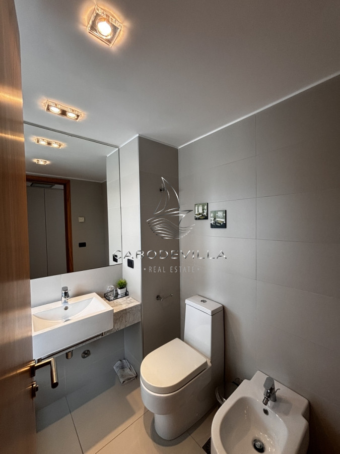 Apartamento ID.520 - En venta exclusiva unidad en Playa Brava