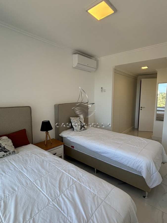 Apartamento ID.650 - En venta y alquiler anual departamento de 3 suites primera linea