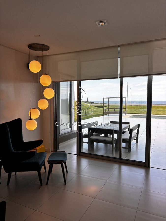 Apartamento ID.520 - En venta exclusiva unidad en Playa Brava