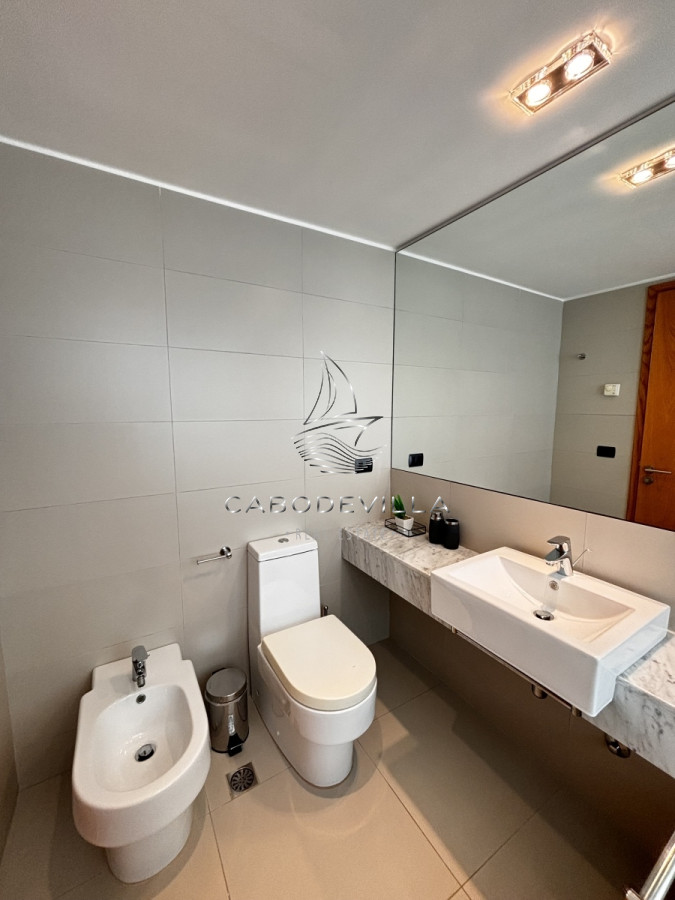 Apartamento ID.520 - En venta exclusiva unidad en Playa Brava