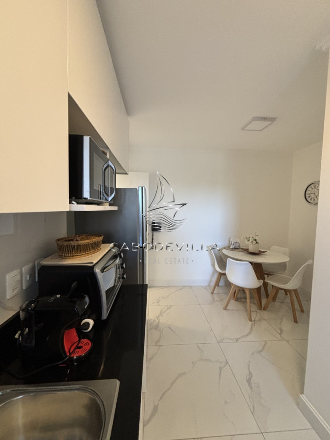 Apartamento ID.650 - En venta y alquiler anual departamento de 3 suites primera linea