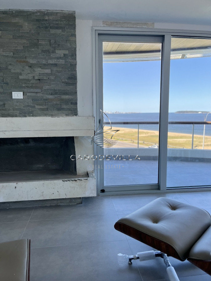 Apartamento ID.406 - En venta y alquiler apartamento de 3 suite y dependencia Punta del Este 