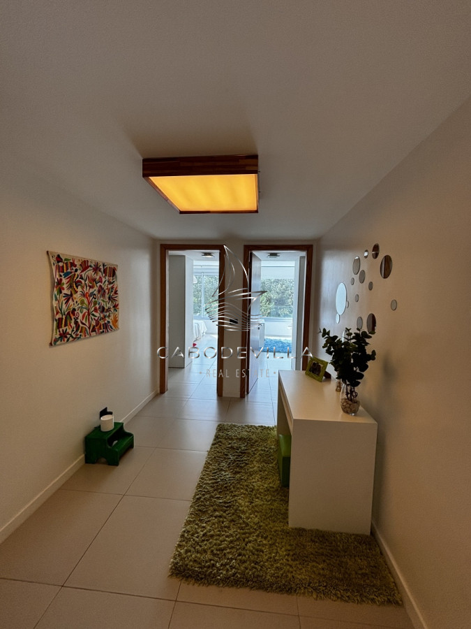 Apartamento ID.520 - En venta exclusiva unidad en Playa Brava