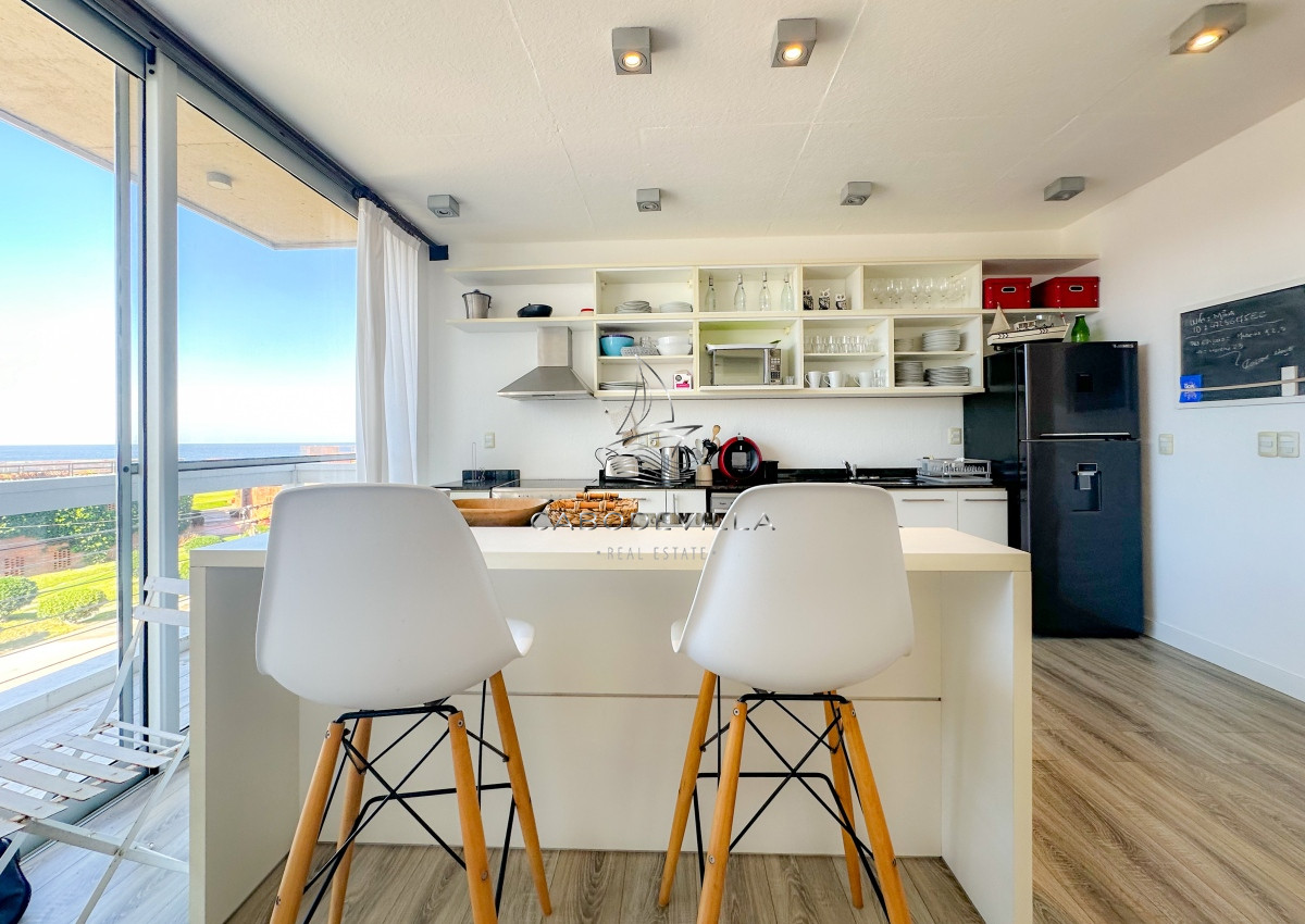 Apartamento ID.607 - Duplex en venta, con parrillero y vista al mar en Manantiales