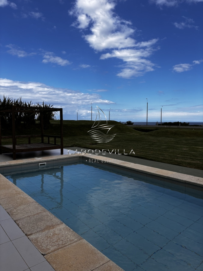 Apartamento ID.520 - En venta exclusiva unidad en Playa Brava