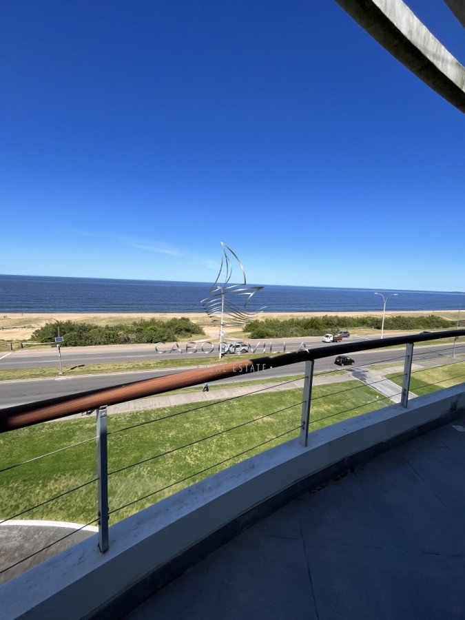Apartamento ID.406 - En venta y alquiler apartamento de 3 suite y dependencia Punta del Este 