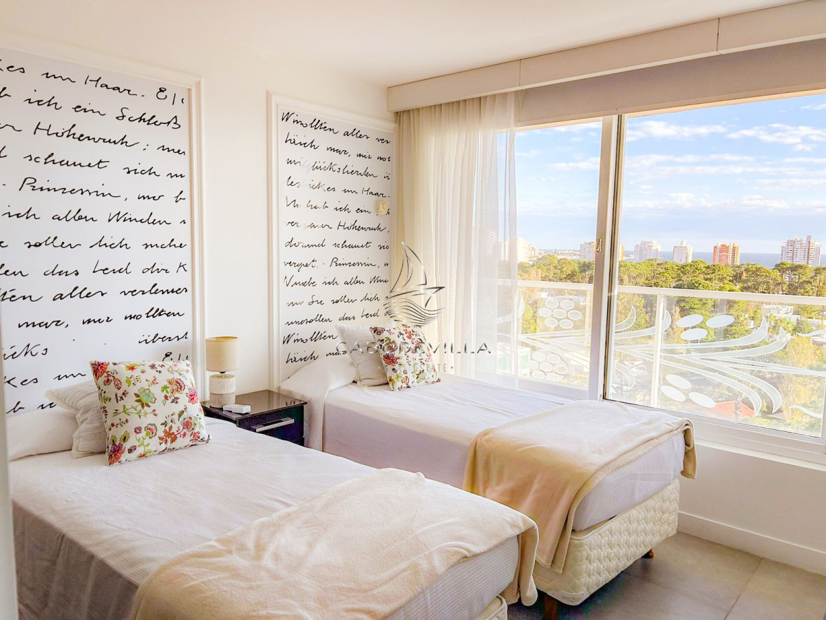 Apartamento ID.570 - Venta de apartamento de dos dormitorios en Torre YOO Punta.