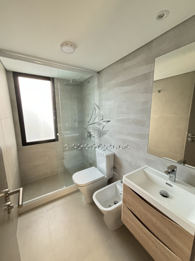 Apartamento ID.615 - En alquiler anual departamento con 2 dormitorios en Playa Brava 