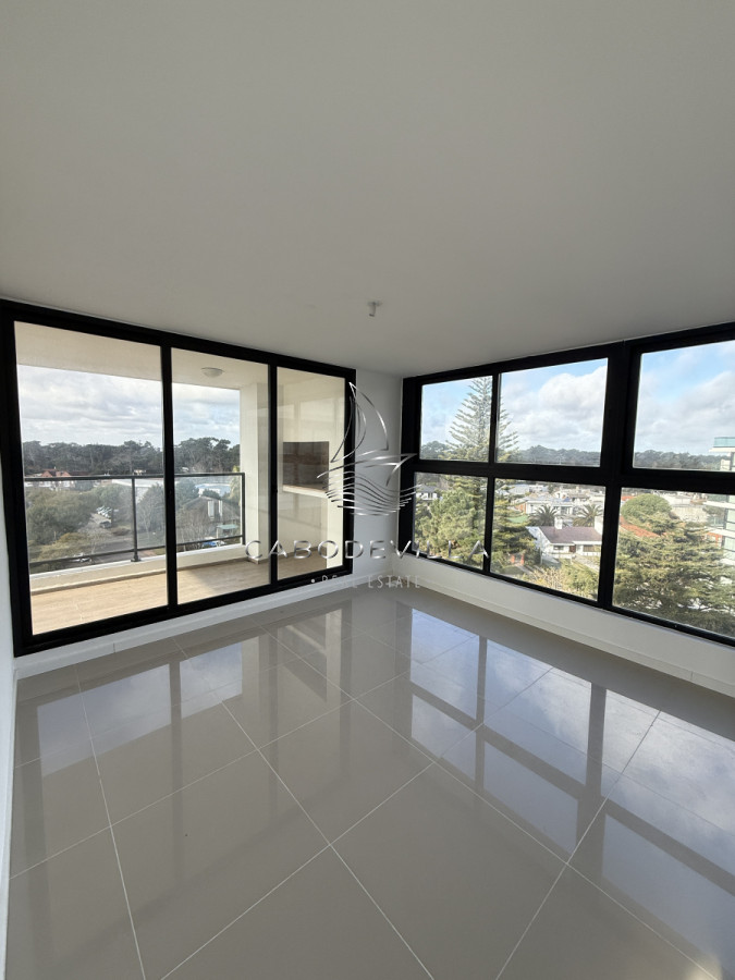 Apartamento ID.3 - En venta y alquiler anual apartamento de 2 dormitorio, Roosevelt 