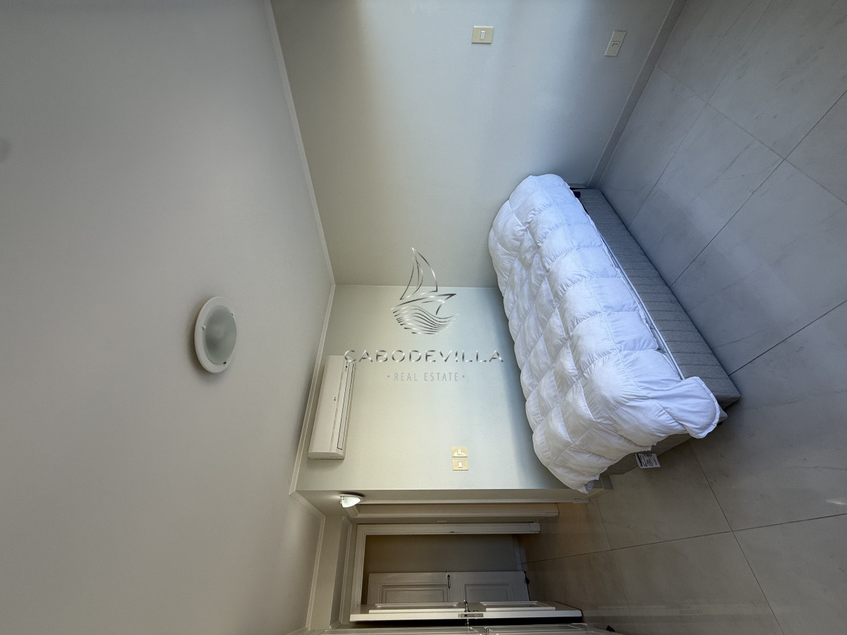 Apartamento ID.876 - En venta y alquiler departamento Punta del Este 