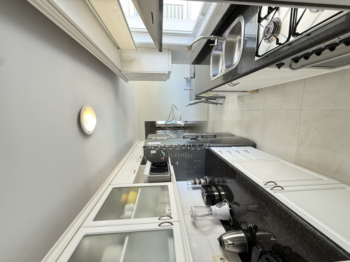 Apartamento ID.876 - En venta y alquiler departamento Punta del Este 