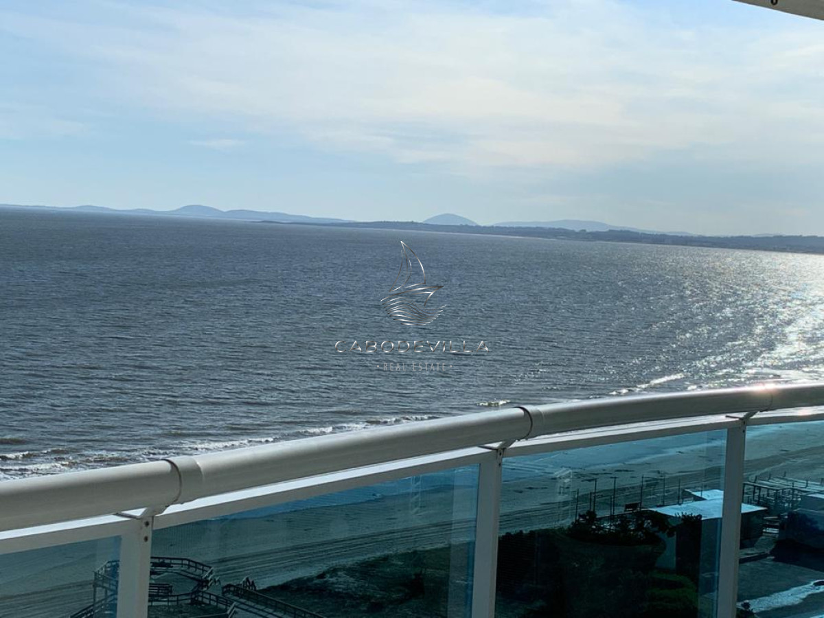 Apartamento ID.164 - Apartamento de 3 dormitorios en suite Parada 4 de playa Mansa 