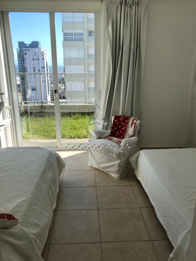 Apartamento ID.194 - En alquiler apartamento de 2 dormitorios y 2 baños con parrillero