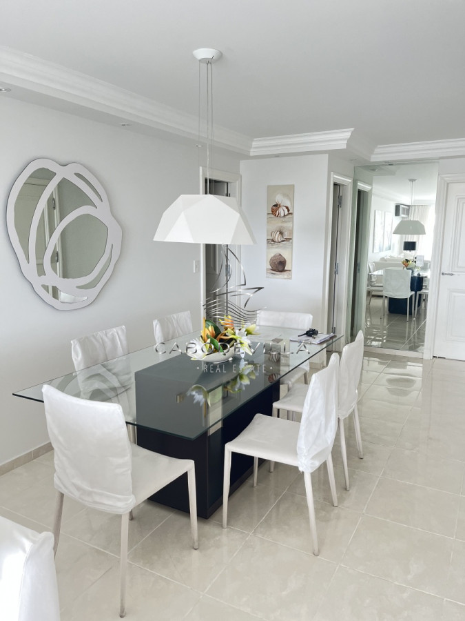 Apartamento ID.134 - En alquiler apartamento de 3 dormitorios y 4 baños en parada 4 de playa mansa 