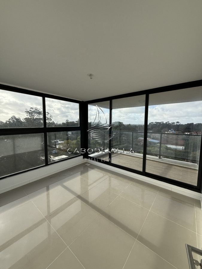 Apartamento ID.3 - En venta y alquiler anual apartamento de 2 dormitorio, Roosevelt 