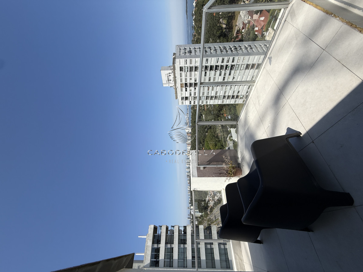 Apartamento ID.937 - En venta y Alquiler departamento de 3 dormitorios punta del Este 