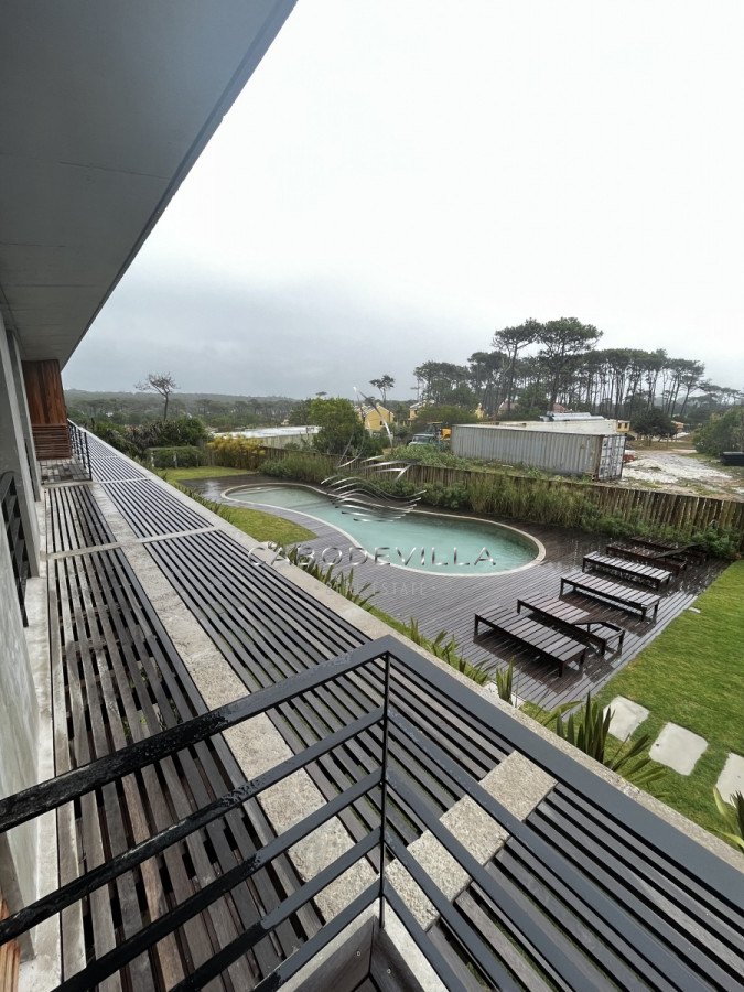 Apartamento ID.243 - En alquiler y venta apartamento de 2 dormitorios en suite Manantiales Punta del Este