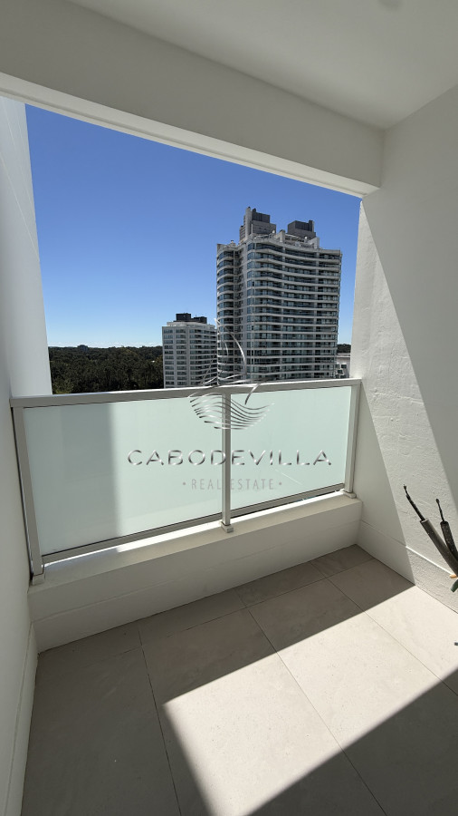 Apartamento ID.967 - En venta departamento de 3 dormitorios Punta del Este 