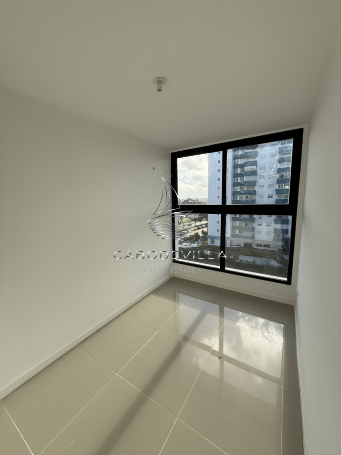 Apartamento ID.3 - En venta y alquiler anual apartamento de 2 dormitorio, Roosevelt 